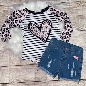 Heart 3/4 sleeve shirt